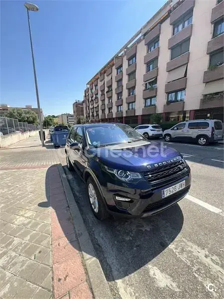 Usado Land Rover Discovery Sport HSE 150 CV (110 kW) 2017 Azul SUV