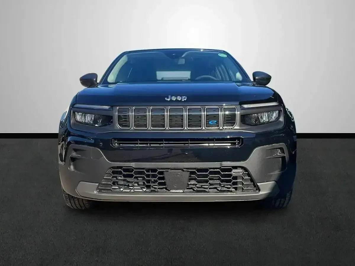 Nuevo Jeep Avenger EV Longitude 114 kW (156 CV) 2025 Negro SUV