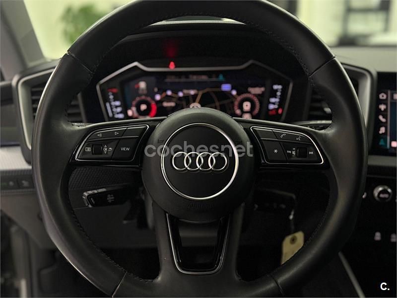 Usado Audi A1 Sportback 116 CV (85 kW) 2020 Gris / plata Utilitario