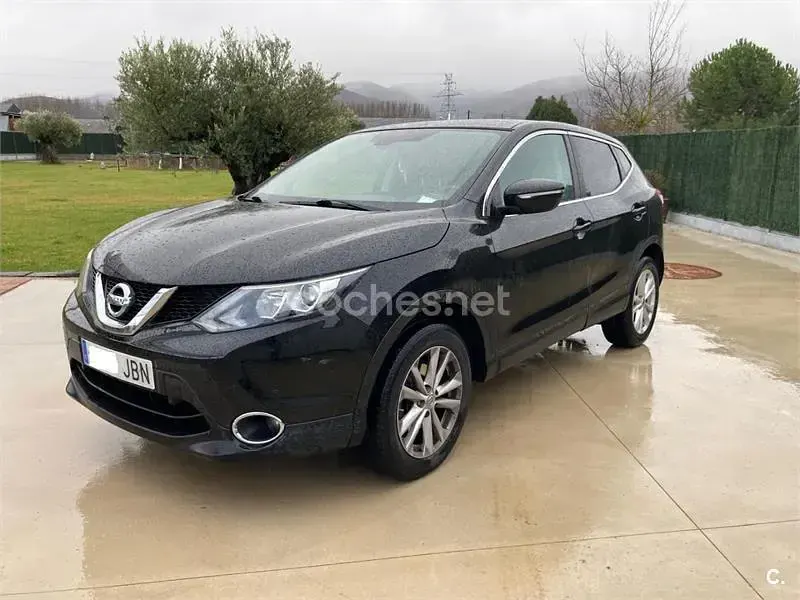 Usado Nissan Qashqai Acenta 110 CV (80 kW) 2014 Negro SUV