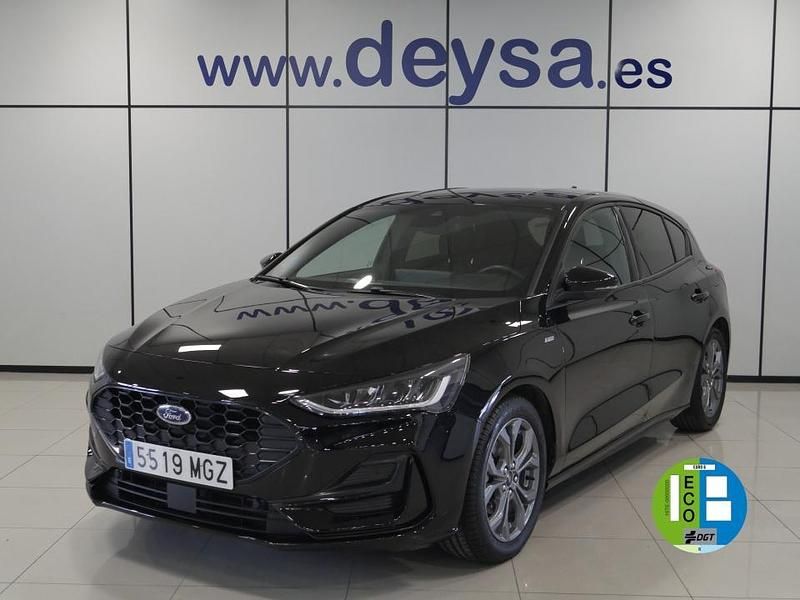 Usado Ford Focus ST-Line 155 CV (114 kW) 2023 Negro Berlina