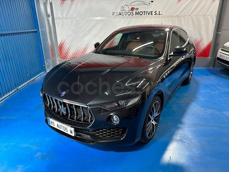 Usado Maserati Levante 430 CV (316 kW) 2019 Negro SUV