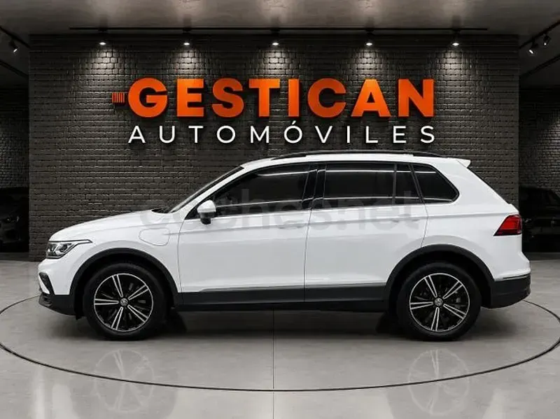 Usado VW Tiguan Life 245 CV (180 kW) 2023 Blanco SUV