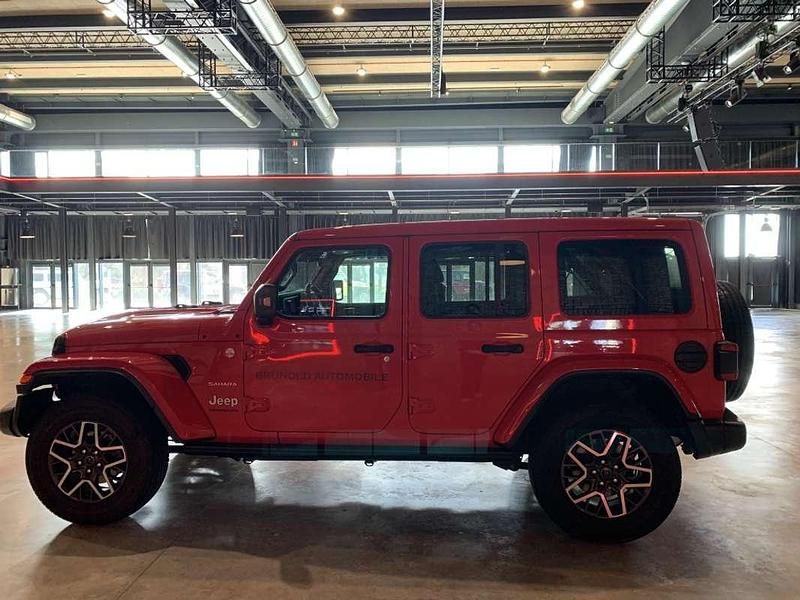 Usado Jeep Wrangler Unlimited Sahara 272 CV (200 kW) 2024 Rojo SUV