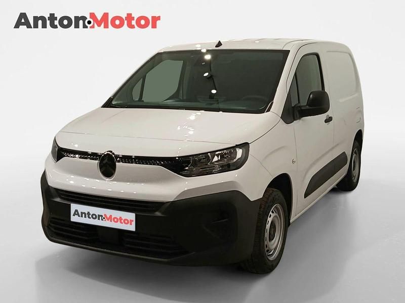 Usado Citroën Berlingo 100 CV (73 kW) 2024 Blanco Monovolumen