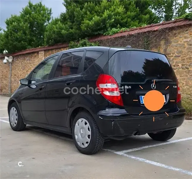 Usado Mercedes A160 Elegance 82 CV (60 kW) 2006 Negro Monovolumen