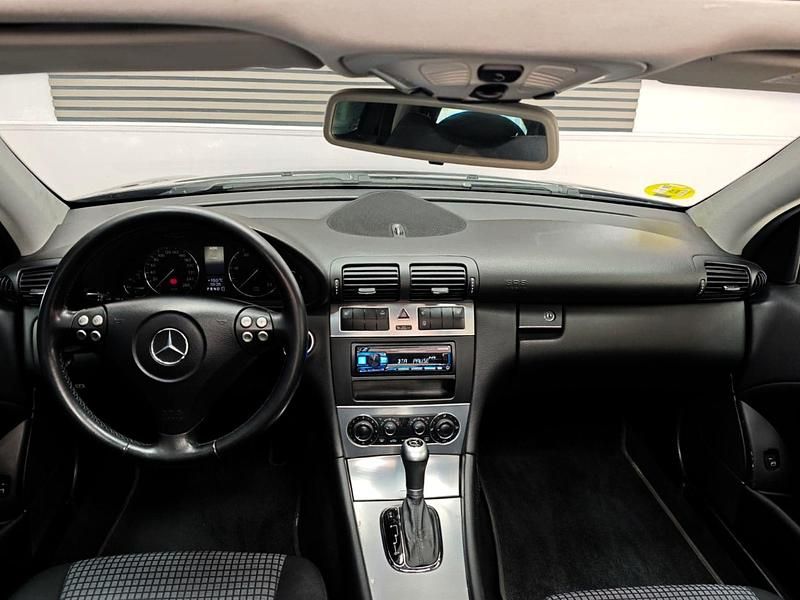 Usado Mercedes GLC220 170 CV (125 kW) 2015 Negro SUV