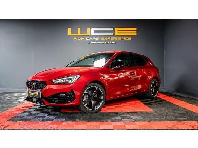 Usado Cupra Leon 190 CV (139 kW) 2023 Rojo Coupe