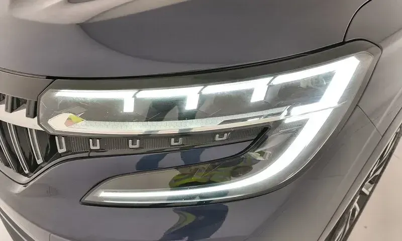 Usado Renault Espace Techno 200 CV (147 kW) 2024 Negro Monovolumen