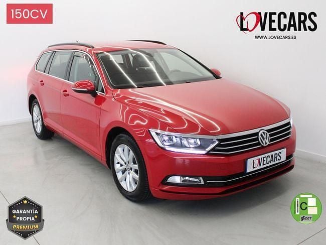 Usado VW Passat Comfortline 150 CV (110 kW) 2017 Rojo Berlina