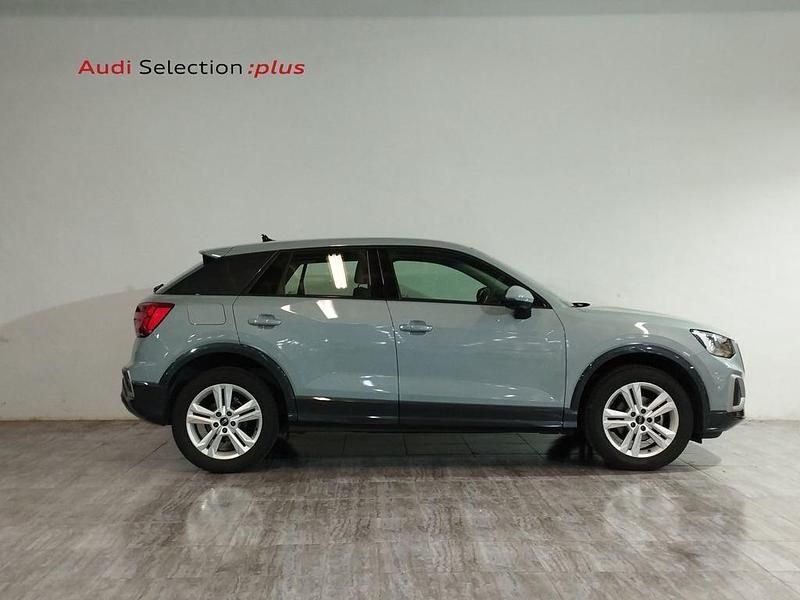 Usado Audi Q2 Advanced Plus 110 CV (80 kW) 2021 Gris SUV