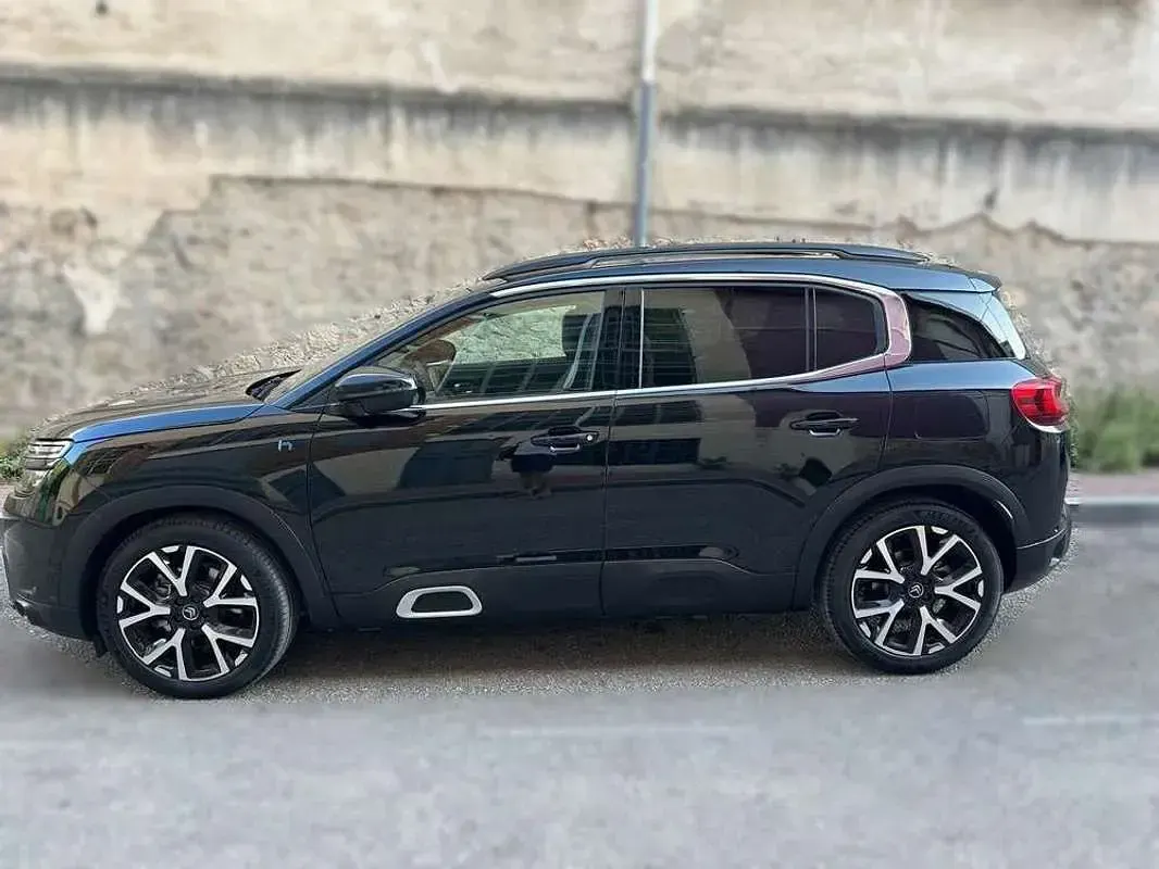 Usado Citroën C5 Aircross Shine 226 CV (166 kW) 2022 Negro SUV