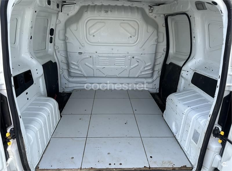 Blanco Usado 2013 Peugeot Bipper Access Monovolumen | 4900 € (Buen precio) - Imagen 1/1