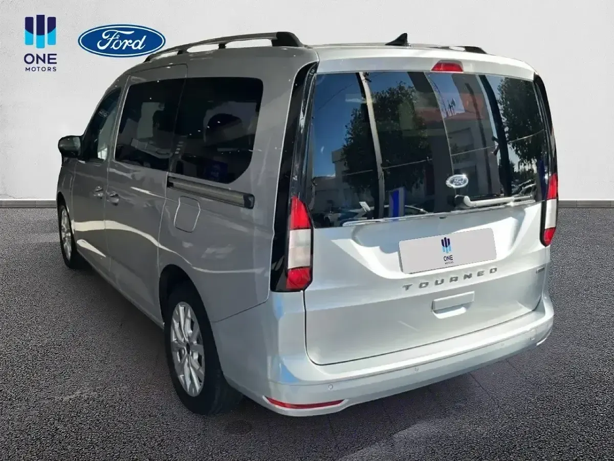 Occasion Ford Tourneo Titanium 110 kW (150 PK) 2025 Grijs MPV