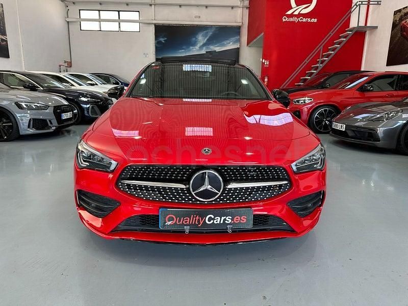 Usado Mercedes CLA200 163 CV (119 kW) 2019 Rojo Berlina