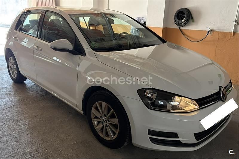 Usado VW Golf VII Edition 110 CV (80 kW) 2015 Blanco Familiar