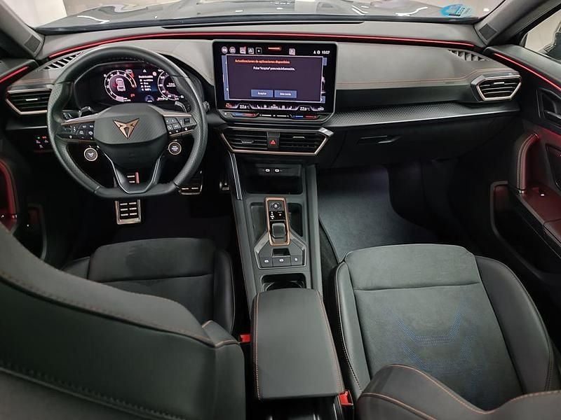 Usado Cupra Formentor 150 CV (110 kW) 2024 Gris SUV