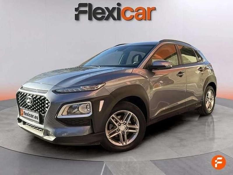 Usado Hyundai Kona 120 CV (88 kW) 2019 Gris SUV