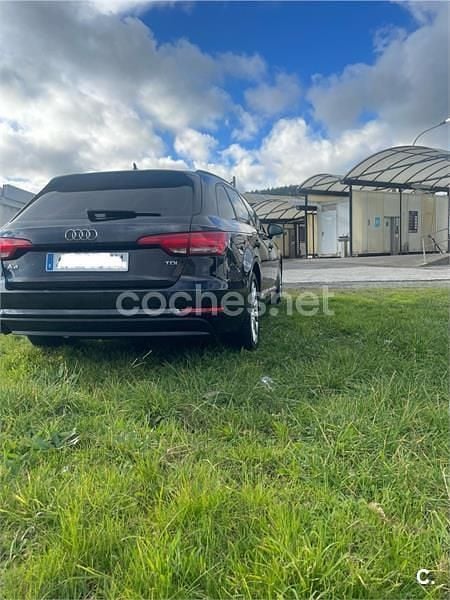 Usado Audi A4 Advanced 150 CV (110 kW) 2016 Negro Familiar