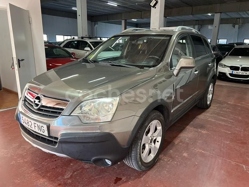 Beige Usado 2007 Opel Antara Cosmo SUV | 5995 € (Precio justo) - Imagen 1/4