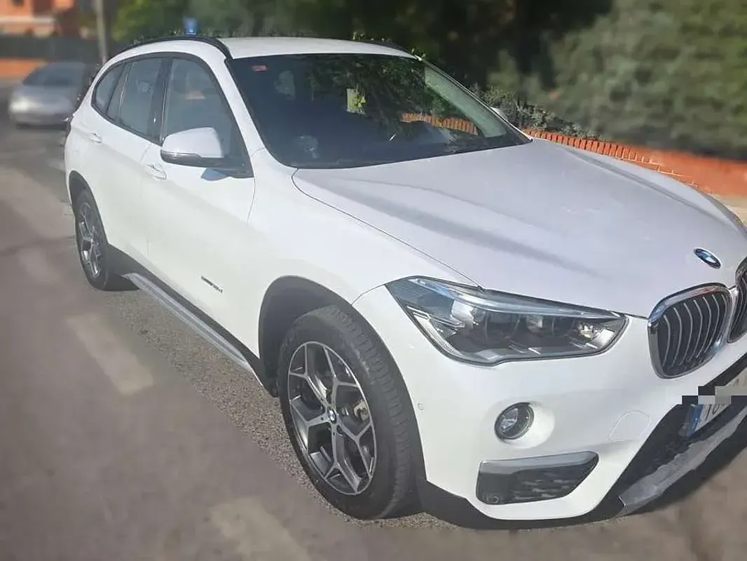 Usado BMW X1 150 CV (110 kW) 2017 Blanco SUV
