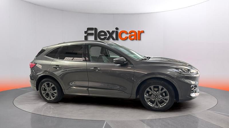 Usado Ford Kuga ST-Line 120 HP (88 kW) 2023 Cinzento SUV