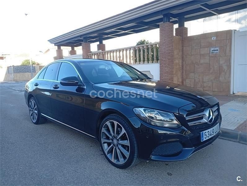 Usado Mercedes C200 136 CV (100 kW) 2016 Negro Berlina