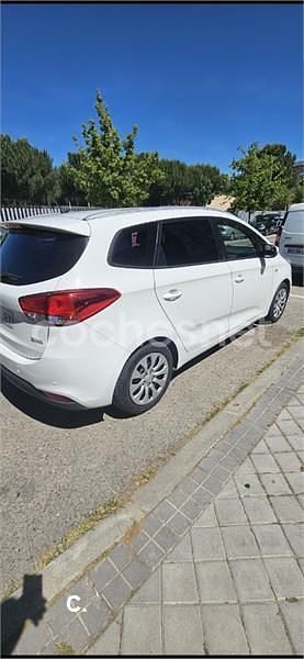 Usado Kia Carens 115 CV (84 kW) 2016 Blanco Monovolumen