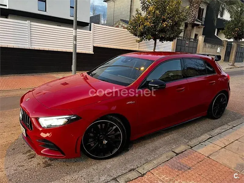 Usado Mercedes A35 AMG 306 CV (225 kW) 2020 Rojo Berlina