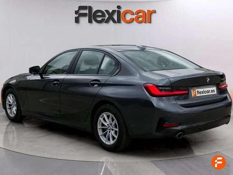 Usado BMW 318 150 CV (110 kW) 2021 Gris Berlina