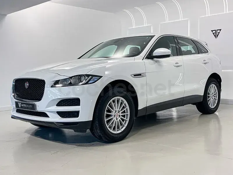 Usado Jaguar E-Pace 163 CV (119 kW) 2021 Blanco SUV
