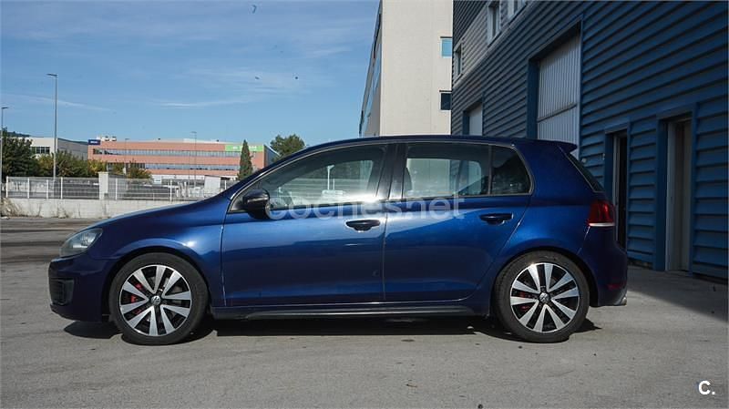 Usado VW Golf VI GTI 210 CV (154 kW) 2011 Azul Utilitario