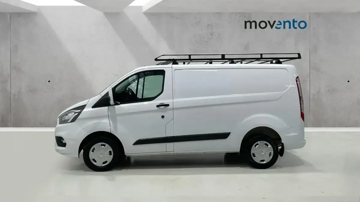 Usado Ford Transit Custom Trend 130 CV (95 kW) 2022 Blanco Van