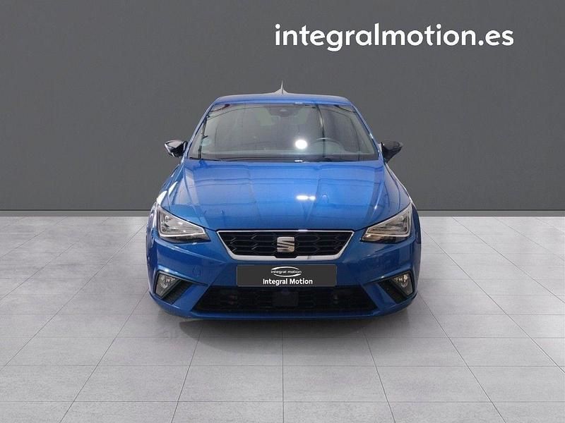Usado Seat Ibiza FR 149 CV (109 kW) 2024 Azul Utilitario