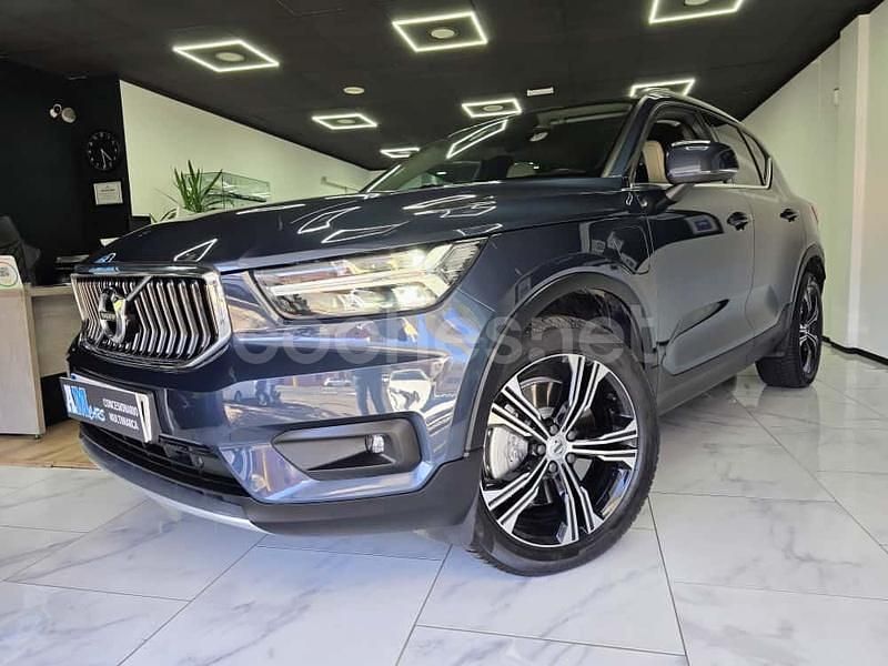 Azul Usado 2022 Volvo XC40 Plus SUV | 29.490 € (Super precio) - Imagen 1/4