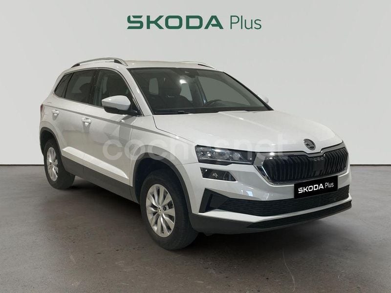 Blanco Usado 2024 Skoda Karoq Selection SUV | 26.900 € (Precio justo) - Imagen 1/4