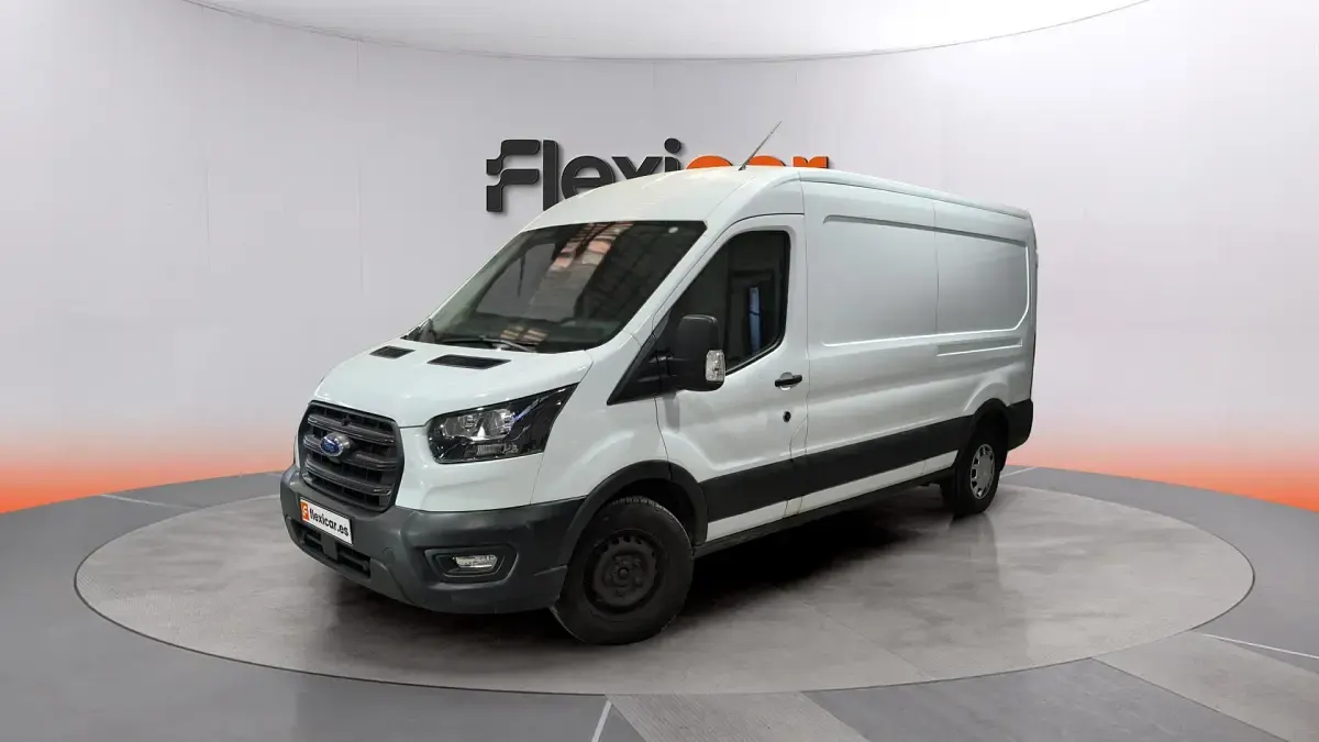 Usado Ford Transit Trend 131 CV (96 kW) 2023 Blanco Van