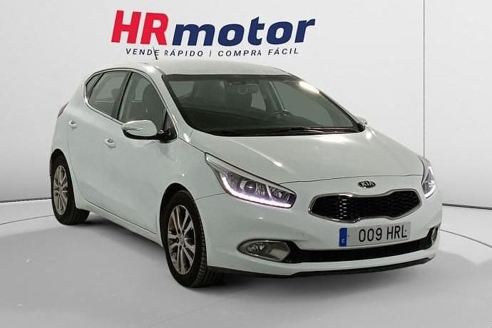 Usado 2013 Kia Ceed | 9990 € - Imagen 1/4