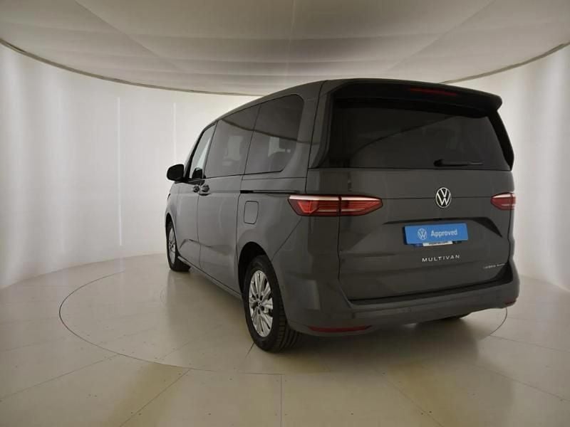 Nuevo VW Multivan 299 CV (219 kW) 2025 Gris/plata Monovolumen