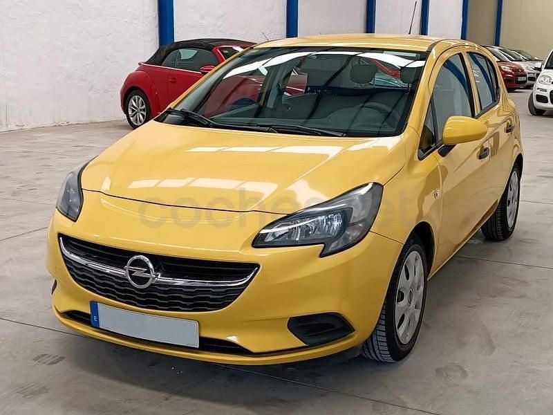 Usado Opel Corsa Expression 75 CV (55 kW) 2015 Amarillo Berlina