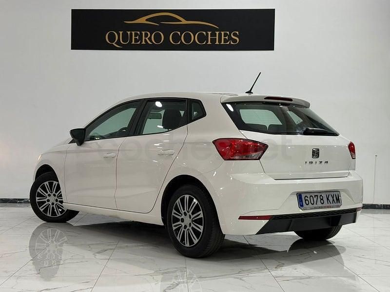 Usado Seat Ibiza Reference 95 CV (69 kW) 2019 Blanco Berlina