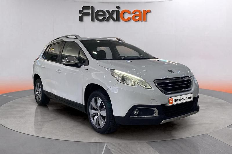 Blanco Usado 2016 Peugeot 2008 Active SUV | 9490 € (Precio justo) - Imagen 1/4