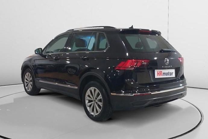 Usado VW Tiguan Life 245 CV (180 kW) 2021 Negro SUV