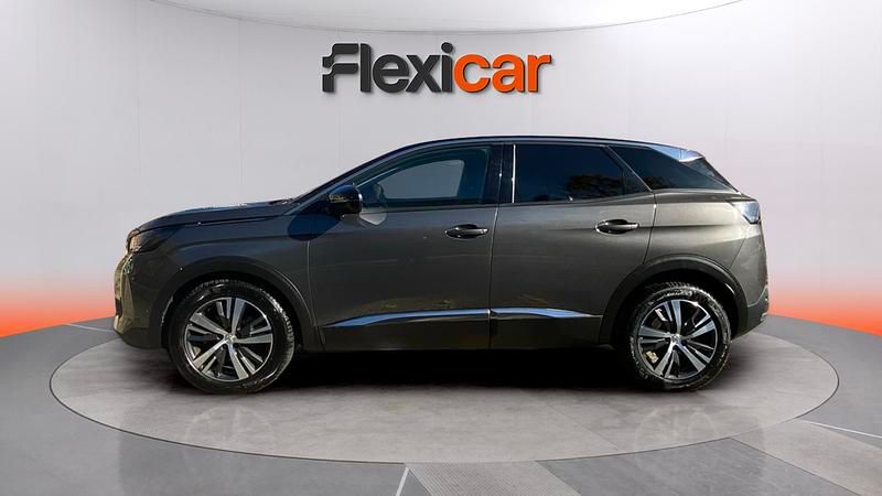 Usado Peugeot 3008 Allure 131 CV (96 kW) 2022 Gris Monovolumen