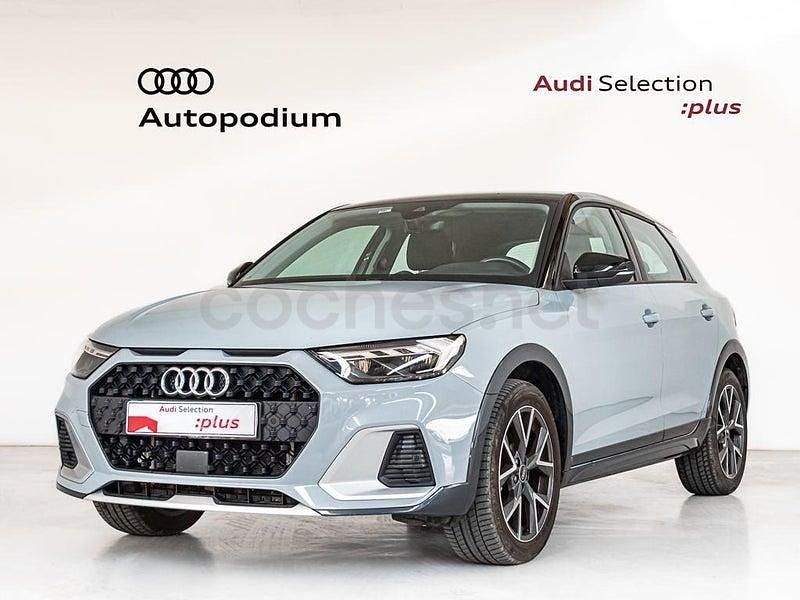 Usado Audi A1 110 CV (80 kW) 2022 Gris SUV
