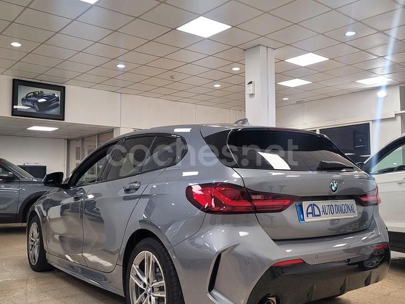 Usado BMW 118 M Sport 136 CV (100 kW) 2024 Gris Utilitario