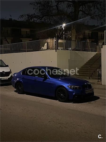 Usado BMW 318 129 CV (94 kW) 2007 Azul Berlina