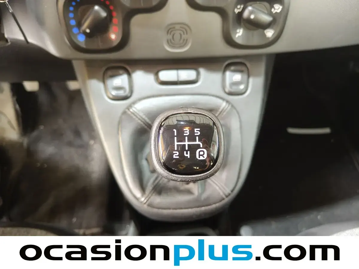 Usado Fiat Panda Lounge 69 CV (50 kW) 2020 Azul Utilitario