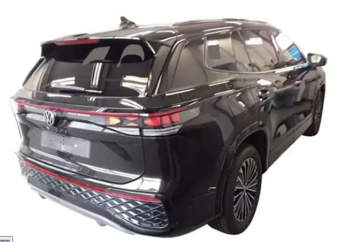 Usado VW Tayron R-line 265 CV (194 kW) 2025 Negro SUV