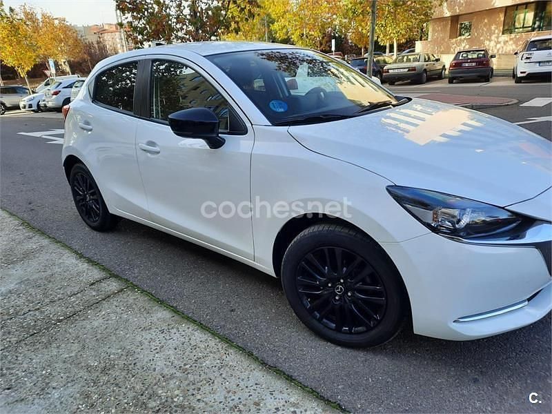 Usado Mazda 2 90 CV (66 kW) 2022 Blanco Berlina